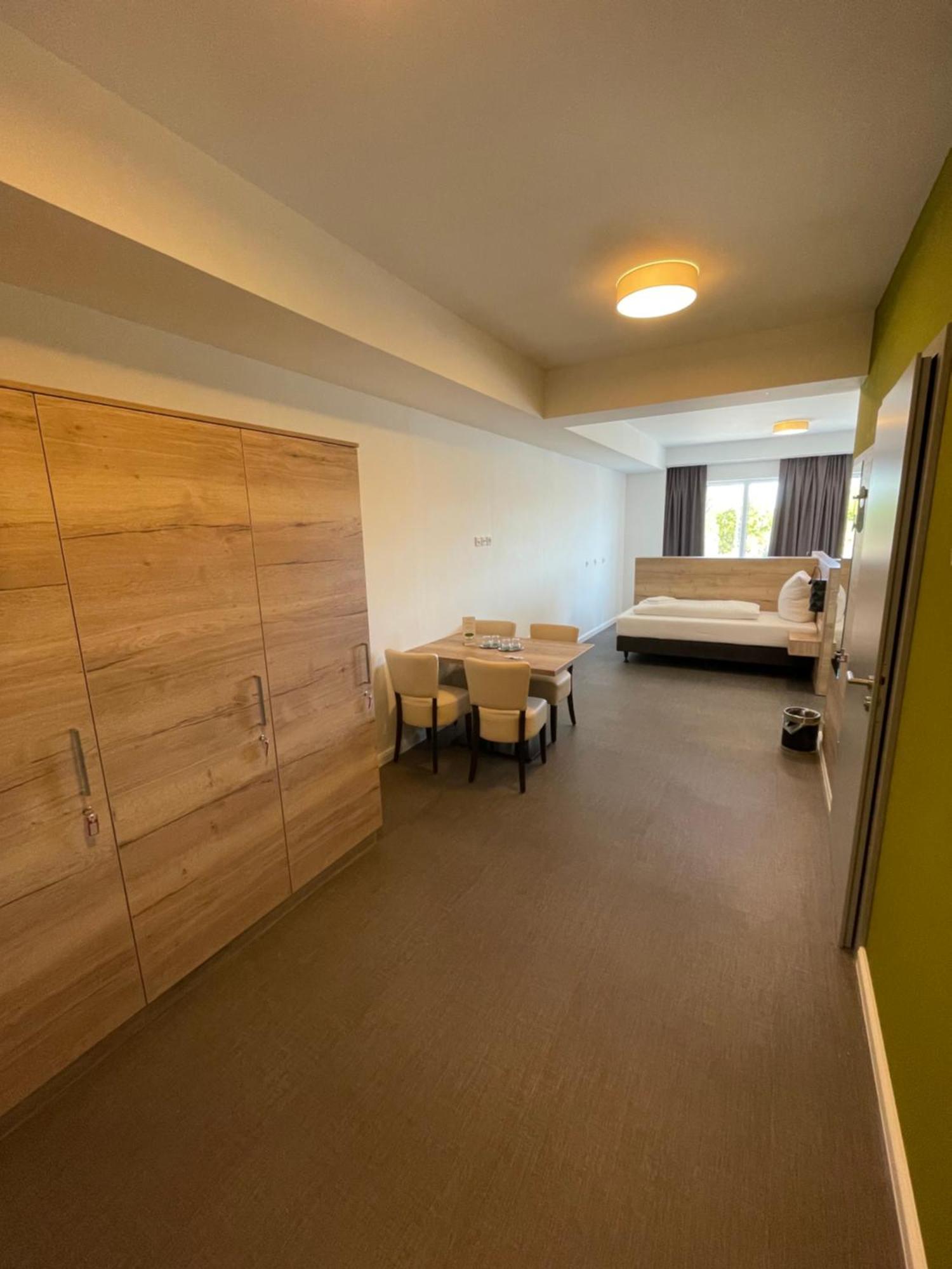 Hotel Am Pferdemarkt Aurich Extérieur photo